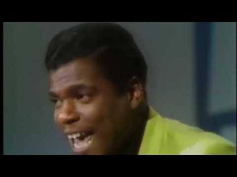 Dancing DJ Karamba (Unofficial video)