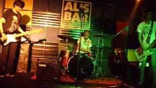 blitzkrieg bop-the dropouts (cover) *al&#39;s bar*