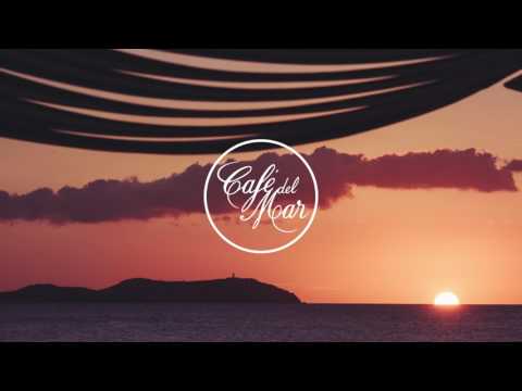 Café del Mar Chillout Mix 15 (2017)