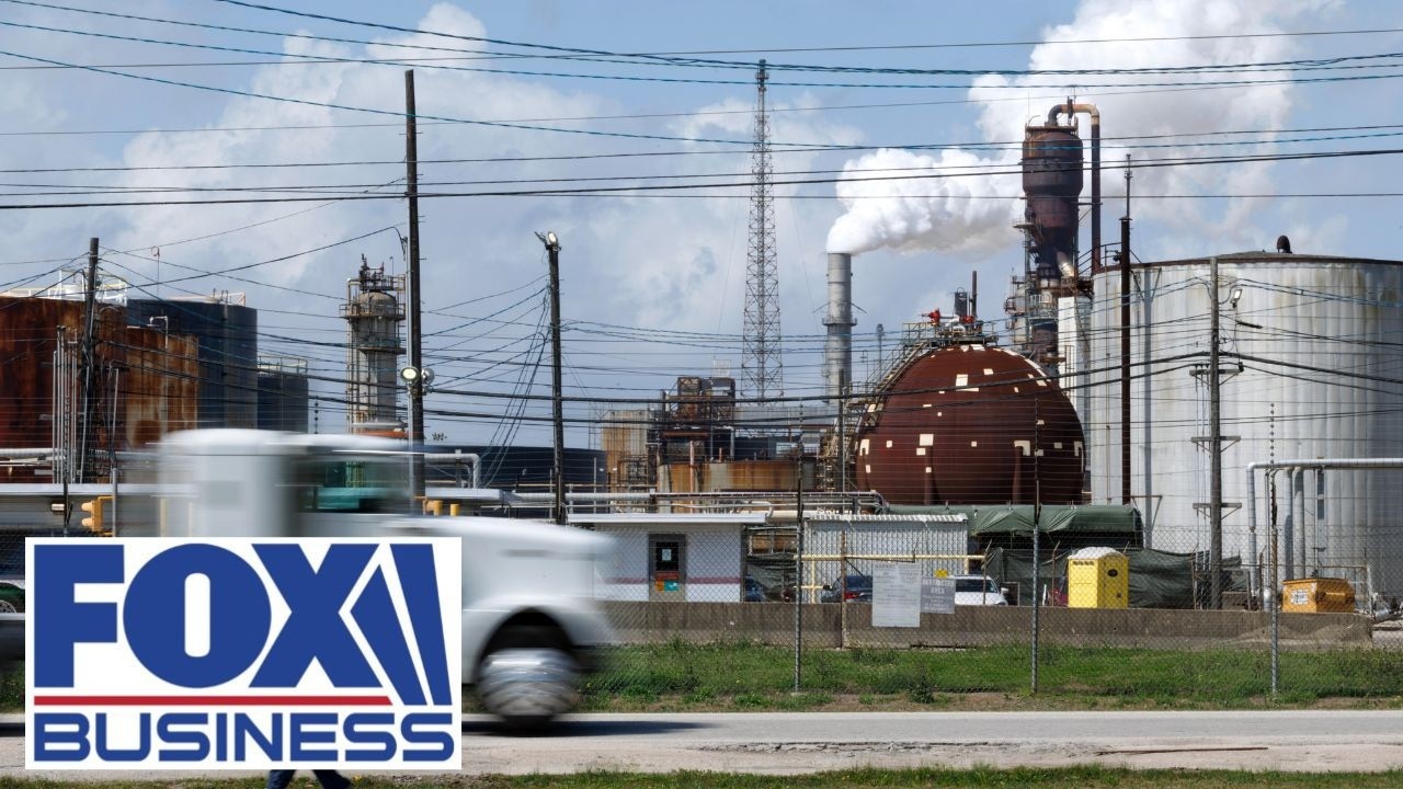 Yardeni Research president does not suggest ‘selling’ into this environment