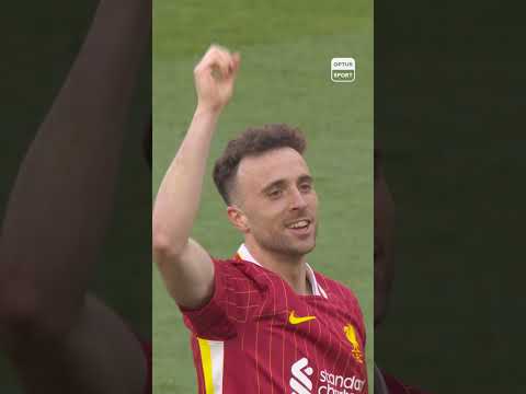 'He's a lad from Portugal, better than Figo don't you know. Oh, his name is Diogo!' 🎶❤️