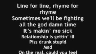 Papa Roach - She Loves Me Not Lyrics