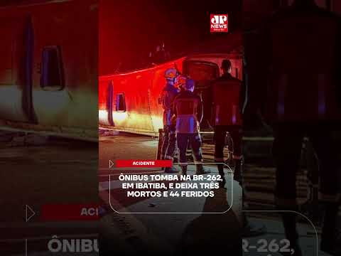 Ônibus tomba na BR-262, em Ibatiba, e deixa três mortos e 44 feridos