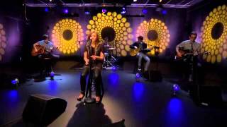 Demi Lovato - It&#39;s Not Too Late Live (at Cambio Cares Exclusive Concert)