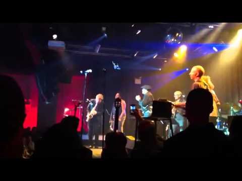 Band 2 Featuring Lisa Fischer, Tim Ries & Sugar Blue   Gimme