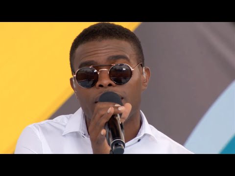 OMI - Cheerleader (Live at YTV Summer Beach Bash II)