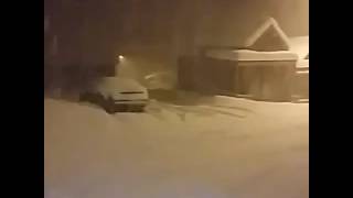 Dağlarun sevdasidur oni saran dumanlar