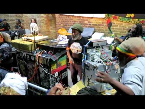 Channel One playing Dub Dynasty 'Rig Veda' @Village Underground, 23/04/17 ~ LAST TUNE!