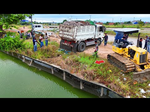 Satisfying Landfill work! Dump Truck 5Ton Drops the Dirt and the Dozer Shapes the ground!!, Mix VDO