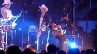 The BossHoss- 23.03.12 Hamburg Alsterdorfer Sporthalle- Money(That`s what I want)