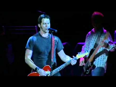 Dishwalla - "Somewhere In The Middle"  Live (2003)