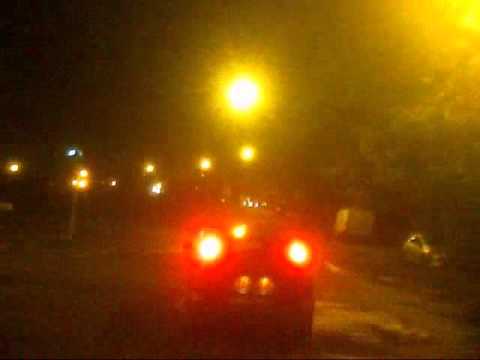 YT52OJZ - MGIF and close pass at a mini roudabout