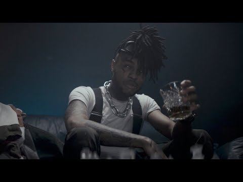 Video thumbnail for LIVING LEGEND