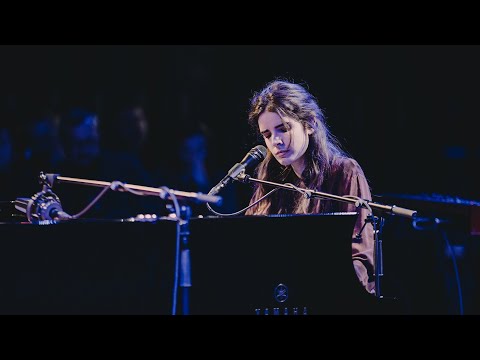 ZÓRA – Gotta Live For Me (Live at House of Music Hungary)