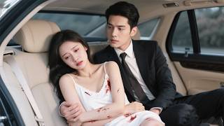 她滿心歡喜嫁給他,他卻因為白月光一句話結束10年婚姻,愛意散盡她轉身投入別的男人的懷抱,後來狗男人意識到她的好犯賤似的求她回來,可為時已晚只能眼睜睜看著她收穫幸福!