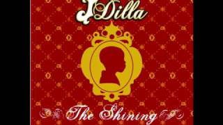J Dilla - Love Movin&#39; ft Black Thought