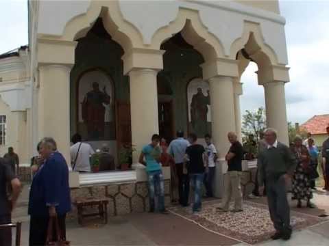 Biserica din Bobaita resfintita dupa 102 ani