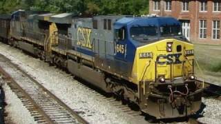 preview picture of video 'Full CSX Coal Train @ Martinsburg'