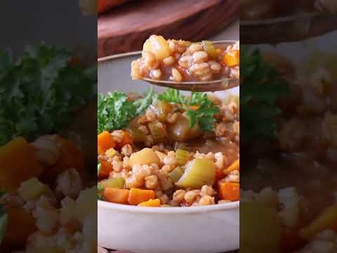 Traditional Swiss Barley Soup (Gerstensuppe) – Hearty & Delicious! 🇨🇭🥣