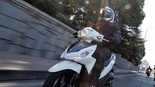 Presentación Suzuki Address 2015