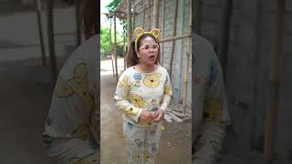 Download lagu Kitty gets kicked out by Eli #shorts #funny #comedy #comedy #comedy #viralshorts mp3