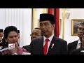 Jokowi minta hitung ulang harga Avtur Jokowi minta hitung ulang harga Avtur