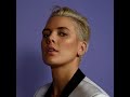 Betty Who Language