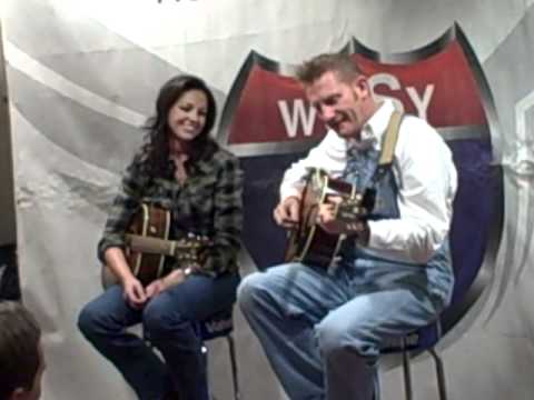 Joey and Rory sing one of Rory's songs... easton corbin!