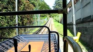 preview picture of video 'Turin rack railway (Sassi - Superga) -departure from Sassi'