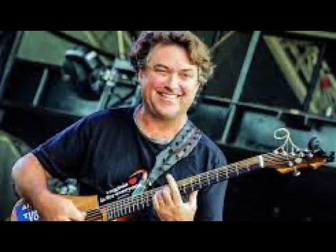 Keller Williams - Freeker by the Speaker (Live w Keller Williams Trio - excellent HQ version)