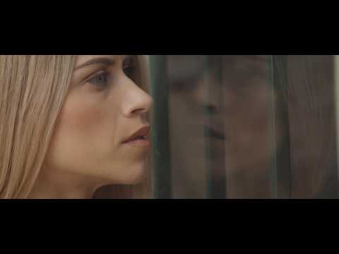 Σαββέρια Μαργιολά - Ποιος - Official Music Video