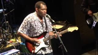 Robert Cray Band "Deep in my soul" live - Paris 2014
