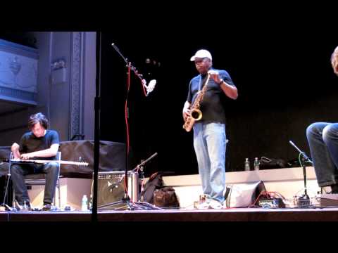 Thurston Moore, Bill Nace, & Joe McPhee "Noise Improvisation" 5-31-2012 Set One