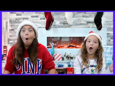 OPENING CHRISTMAS PRESENTS 2018 | OUR FAMILY PRANKED US | SISTER FOREVER Video