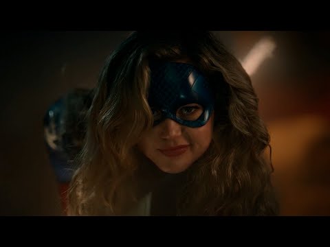 Stargirl Powers and Fight Scenes - Stargirl and Titans