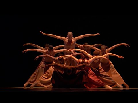 Alvin Ailey American Dance Theater: Chroma, Grace, Takademe, Revelations (2015)