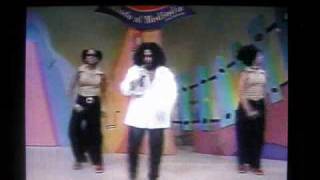 CORO ( CANT LET YOU GO/ WHERE ARE TOU TONIGHT ) LIVE PERFORMANCE