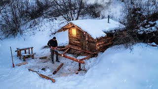 Building a great wooden hut. Log cabins, START TO FINISH. Year of life