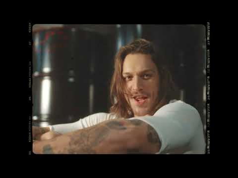 Timothy Cavicchini - Io preferisco mentire (official video)