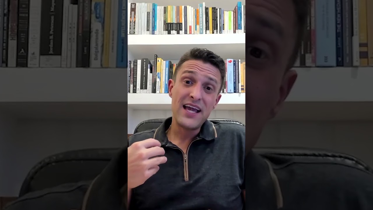 O silêncio de MARIA e a VIRTUDE DA HUMILDADE #shorts