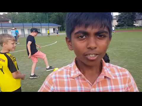 ElfmeteKönig mit der Gang  #gang