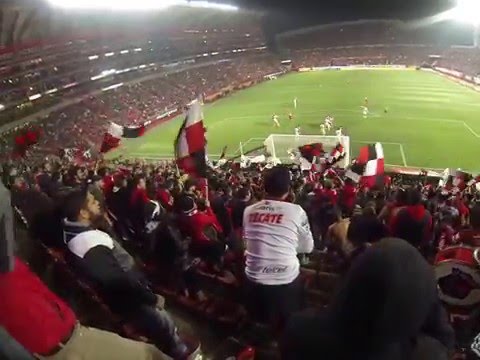 "La Masakr3 - Suavecito/Pongan Huevos" Barra: La Masakr3 • Club: Tijuana