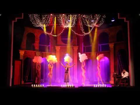 NINE, El Musical - Folies Bergere