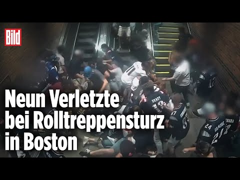 Rolltreppe in Bostoner U-Bahn fährt plötzlich rückwärts