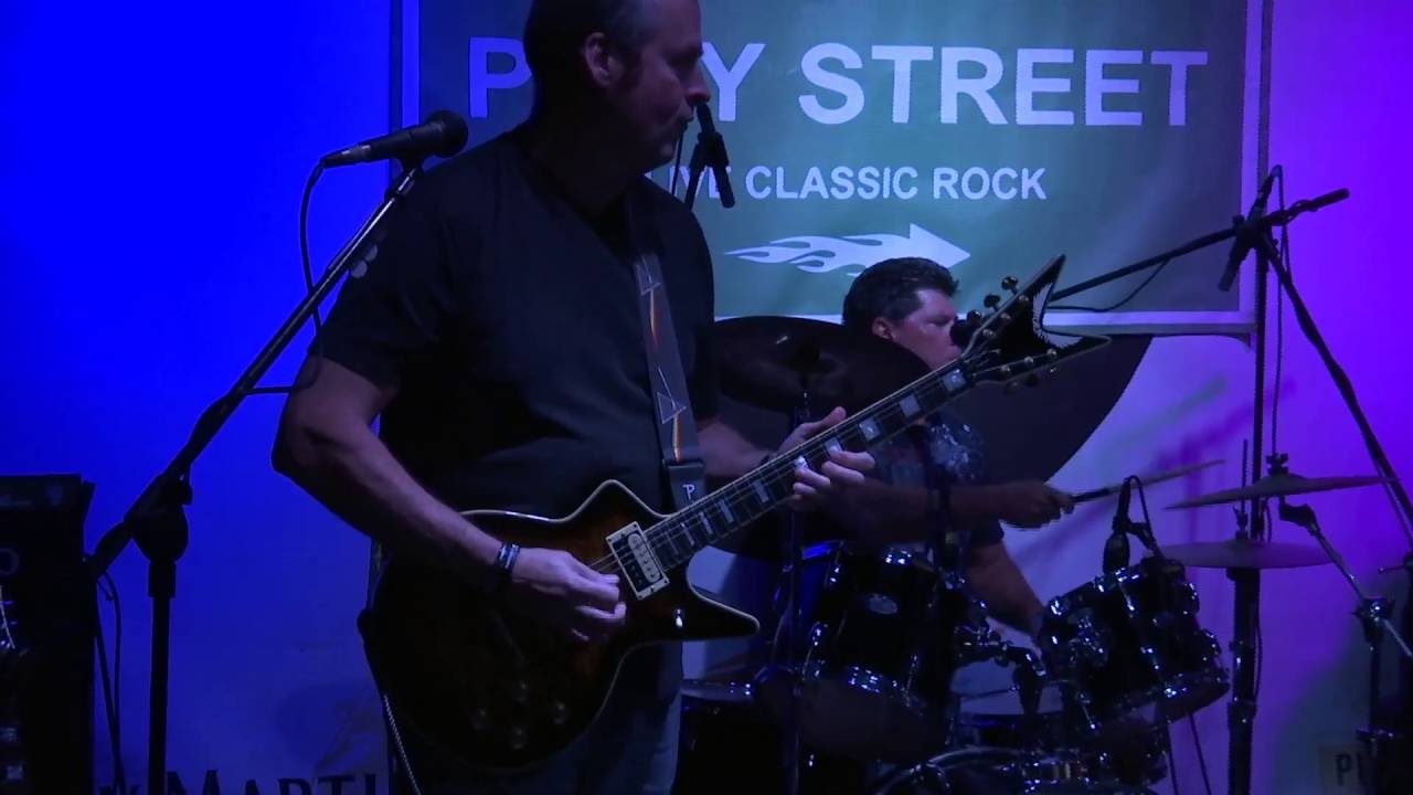 Promotional video thumbnail 1 for Play Street - Live Classic Hits