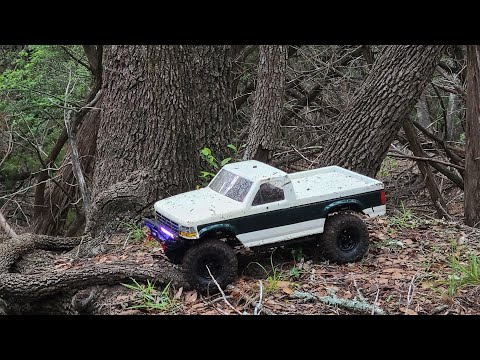 RC Crawler | Trail Run & Cliff Crawl | TRAXXAS TRX 4 SPORT | RTR + 1993 Ford F-250 Custom Body