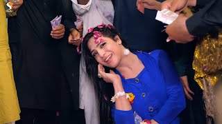 Pari Paro Punjabi Dance Performance