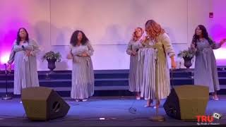 Lisa Knowles-Smith &amp; The Brown Singers  Next in Line