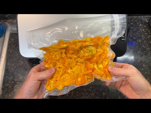 How to Vacuum Seal and Freeze Peppers