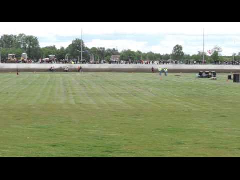 grasbaanrace stadskanaal 25 mei 2015  Heat 2 specials open  1e dave meijerink  2e niels remmelts  3e